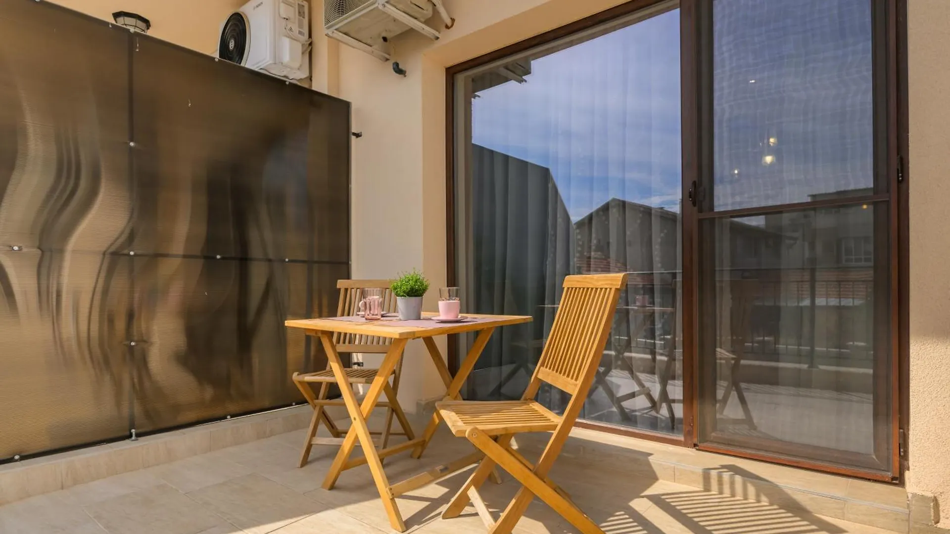Pink Apartment Varna 0*,  Bulgaria